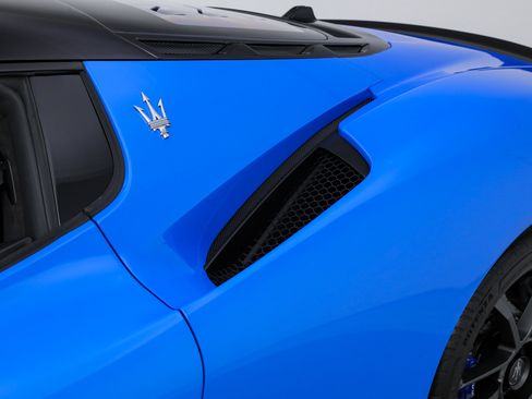 Certified 2022 Maserati MC20 Coupe RWD image 16
