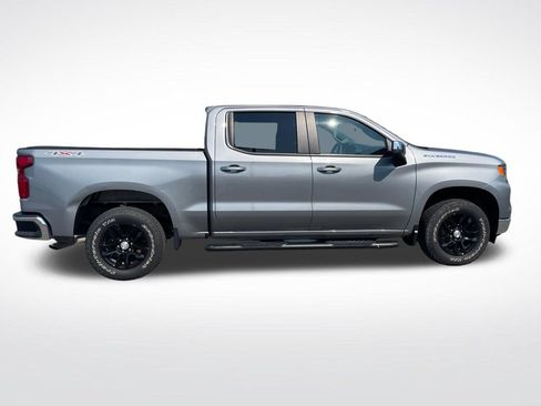 Used 2023 Chevrolet Silverado 1500 LT AWD/4WD image 7