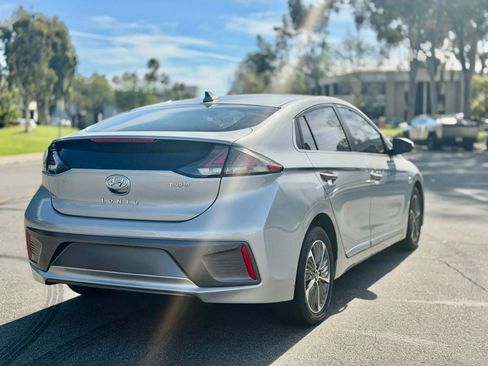 Used 2021 Hyundai Ioniq SEL image 7