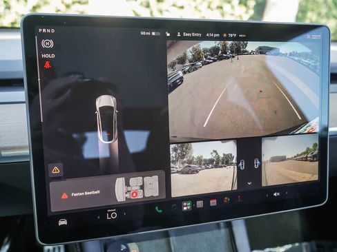 Used 2022 Tesla Model Y Performance AWD/4WD image 22