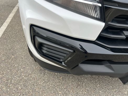 Used 2022 Chevrolet Colorado W/T w/ WT Convenience Package image 3