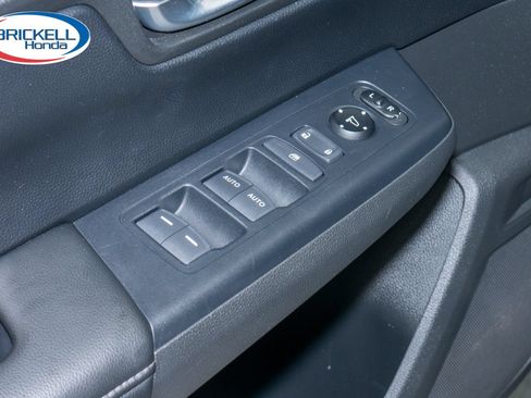 Certified 2023 Honda CR-V EX image 30