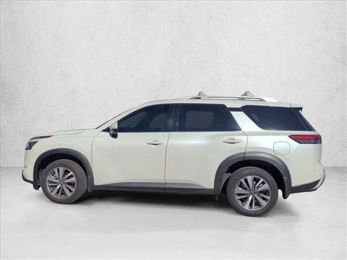 Used 2023 Nissan Pathfinder SL image 8