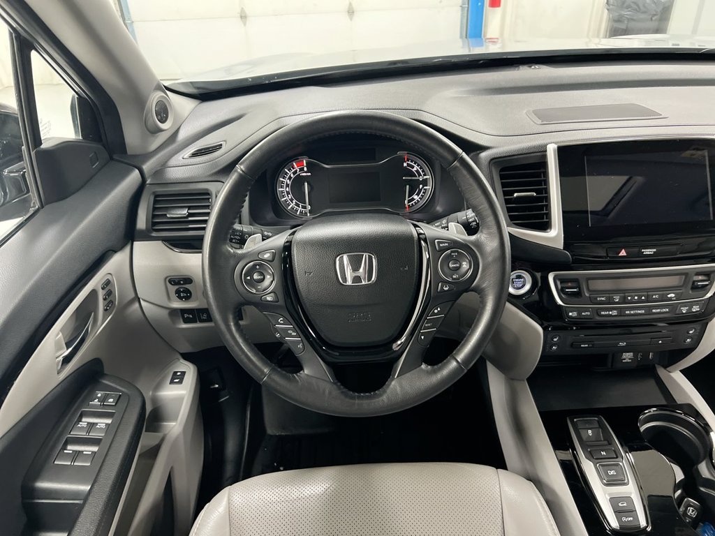 Used 2017 Honda Pilot Elite image 11