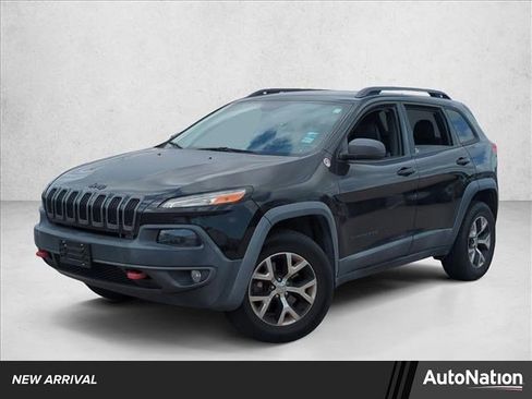 Used 2016 Jeep Cherokee Trailhawk w/ Comfort/Convenience Group image 1