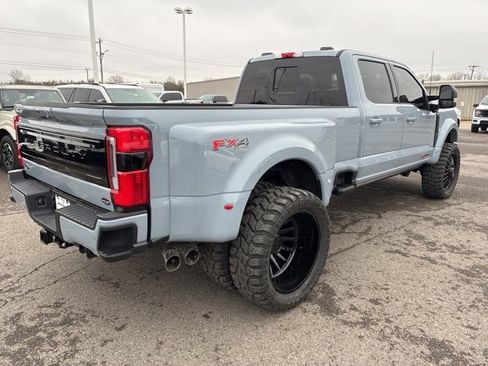Used 2026 Ford F450 Platinum w/ FX4 Off-Road Package image 5
