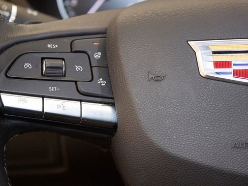 Used 2023 Cadillac XT4 Premium Luxury w/ Enhanced Visibility Package image 26