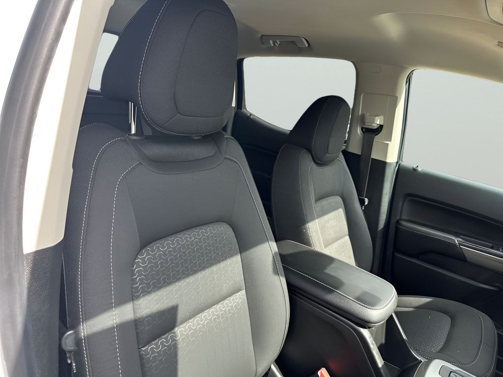 Used 2022 GMC Canyon Elevation w/ Trailering Package AWD/4WD image 41