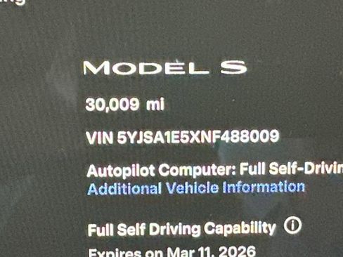 Used 2022 Tesla Model S image 13