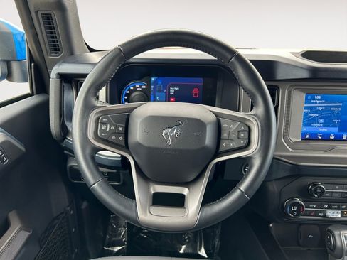 Used 2023 Ford Bronco Outer Banks image 14