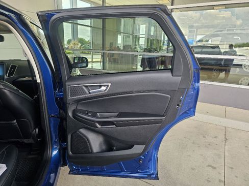 Used 2022 Ford Edge SEL w/ Convenience Package AWD/4WD image 14