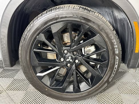 Used 2023 Mitsubishi Outlander Ralliart image 31