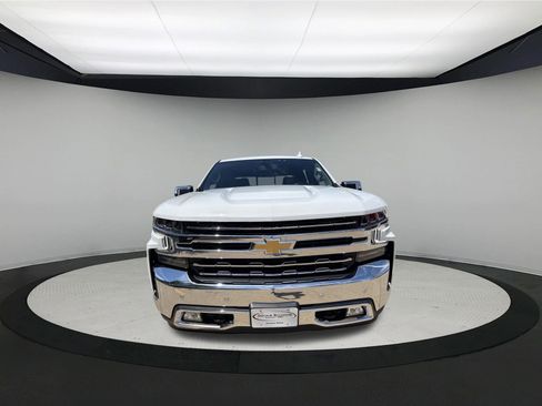Used 2021 Chevrolet Silverado 1500 LTZ AWD/4WD image 2