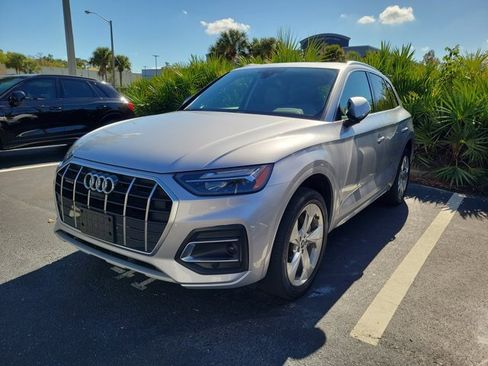 Used 2021 Audi Q5 2.0T Premium Plus image 2