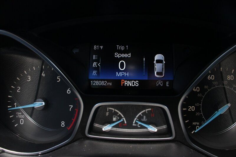 Used 2016 Ford Focus SE FWD image 8