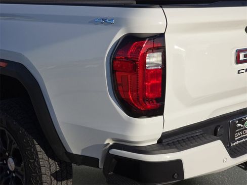 Used 2024 GMC Canyon Elevation w/ Convenience Package image 37