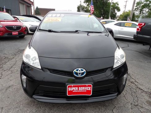 Used 2013 Toyota Prius Two image 2