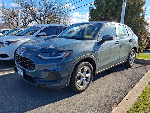 Used 2023 Honda HR-V LX image 3