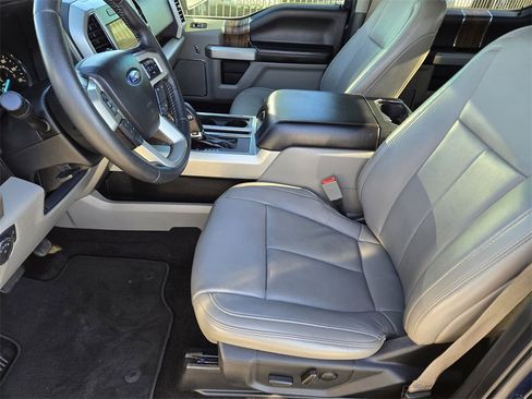 Used 2019 Ford F150 Lariat w/ Equipment Group 501A Mid image 14