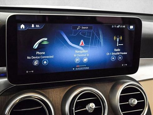 Used 2021 Mercedes-Benz GLC 300 4MATIC image 16