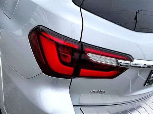 Certified 2023 INFINITI QX80 Luxe w/ Cargo Package image 43