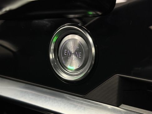 Used 2021 Chevrolet Corvette Stingray Preferred Cpe w/ Z51 Performance Package image 30