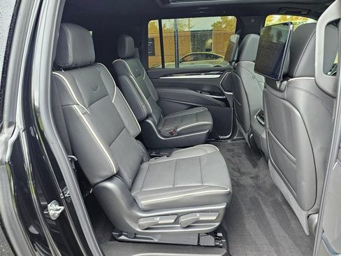 Certified 2026 Cadillac Escalade ESV Sport w/ LPO, Floor Liner Package AWD/4WD image 12