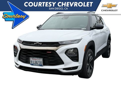 Used 2023 Chevrolet TrailBlazer RS w/ Convenience Package AWD/4WD image 1