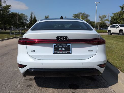 New 2025 Audi A6 e-tron Premium Plus image 33