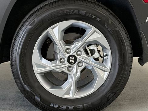 Certified 2023 Hyundai Tucson SEL AWD/4WD image 8