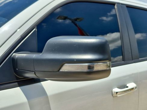 Used 2019 RAM 1500 Big Horn AWD/4WD image 30