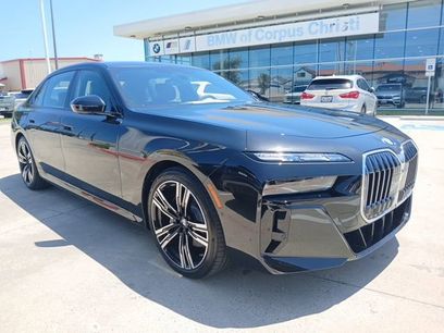 New 2025 BMW 740i w/ Executive Package