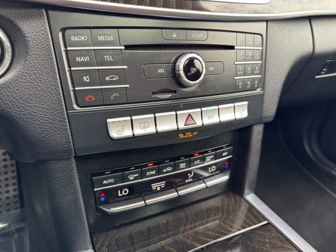 Used 2016 Mercedes-Benz E 350 Sedan image 26