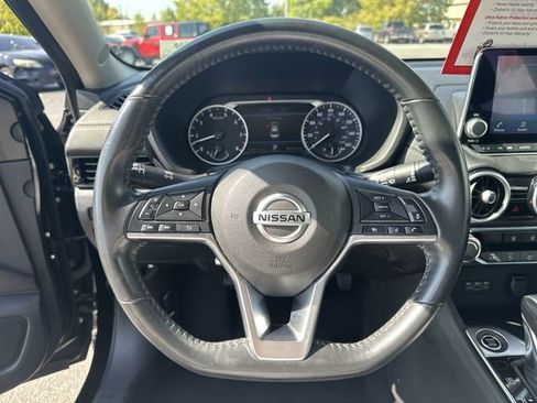 Certified 2023 Nissan Sentra SV image 20
