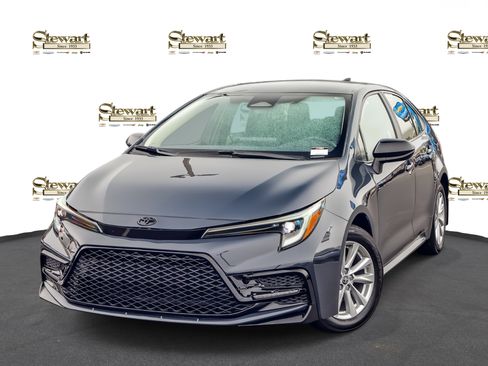 Used 2024 Toyota Corolla LE w/ LE Convenience Package FWD image 1