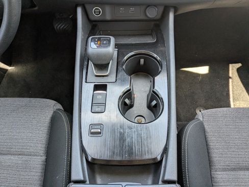 Used 2023 Nissan Rogue SV FWD image 20