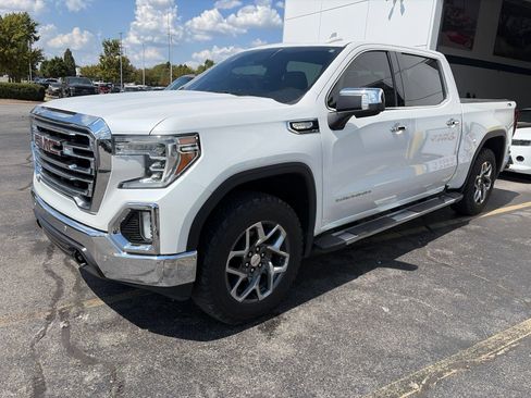 Used 2022 GMC Sierra 1500 SLT AWD/4WD image 1