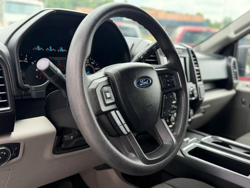 Used 2017 Ford F150 XL w/ Equipment Group 101A Mid RWD image 10