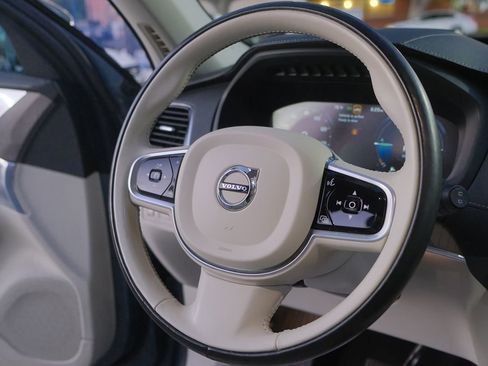 Used 2020 Volvo XC90 T8 Inscription w/ Protection Package Premier image 19