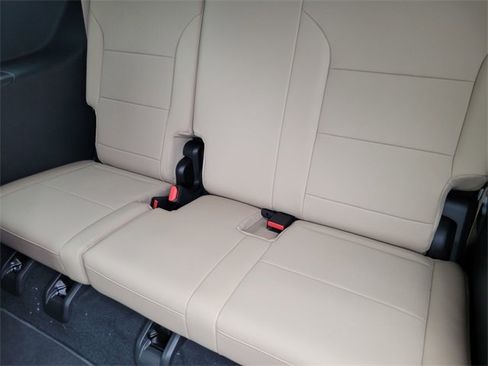 New 2026 Buick Enclave Preferred w/ Power Package image 9