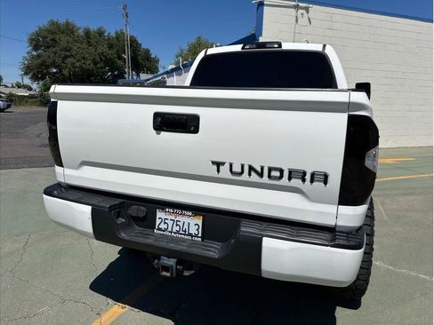 Used 2019 Toyota Tundra SR5 AWD/4WD image 7