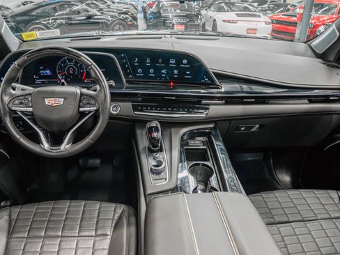 Used 2024 Cadillac Escalade ESV V w/ LPO, Floor Liner Package AWD/4WD image 38