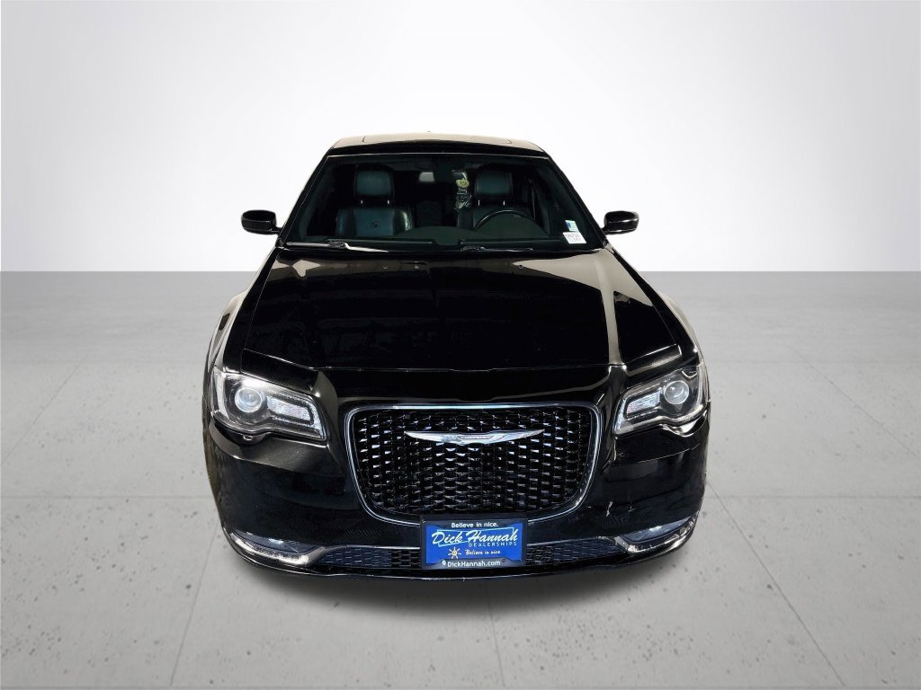 Used 2016 Chrysler 300 S AWD/4WD image 3