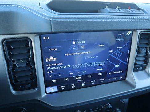 New 2025 Ford Bronco Outer Banks AWD/4WD image 5