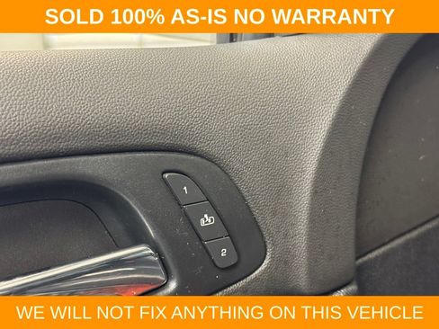 Used 2014 Cadillac Escalade ESV Premium AWD/4WD image 9