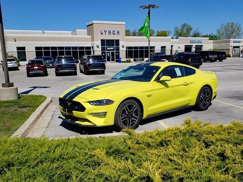 Used 2025 Ford Mustang GT Premium image 25