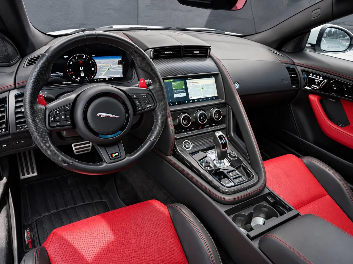 Used 2021 Jaguar F-TYPE R AWD/4WD image 9