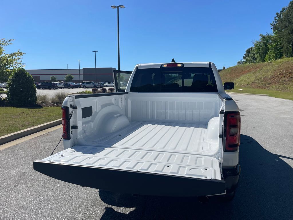 New 2026 RAM 1500 Warlock AWD/4WD image 21
