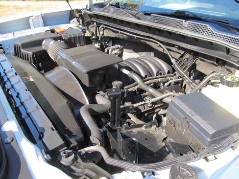 Used 2022 Chevrolet Silverado 3500 LT w/ Convenience Package image 37