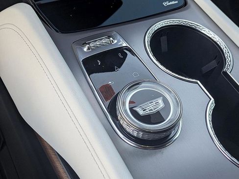 New 2026 Cadillac Vistiq Luxury image 20